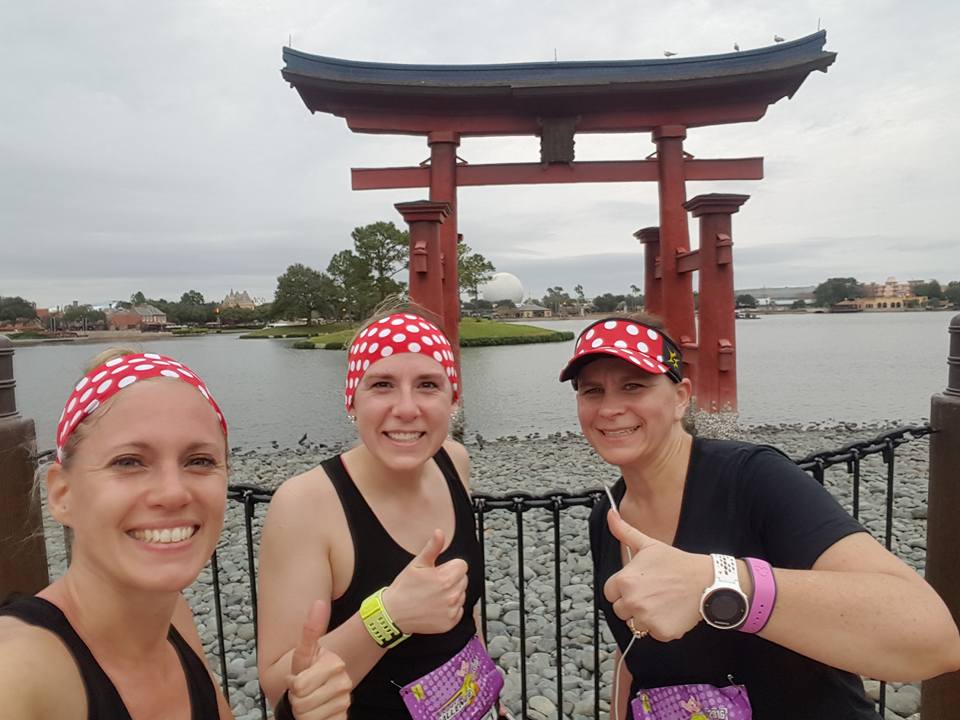 Dopey Challenge Mickey Marathon 2016 Thumbs up, but all our watches died