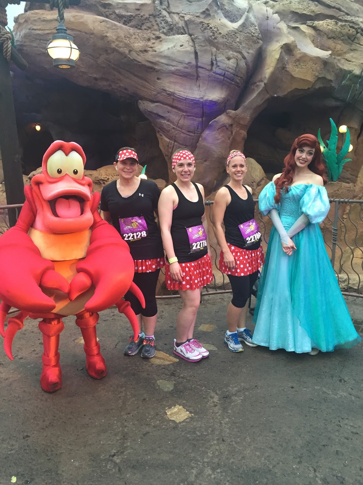 Dopey Challenge Mickey Marathon 2016 All us girls with Ariel and Sebestian