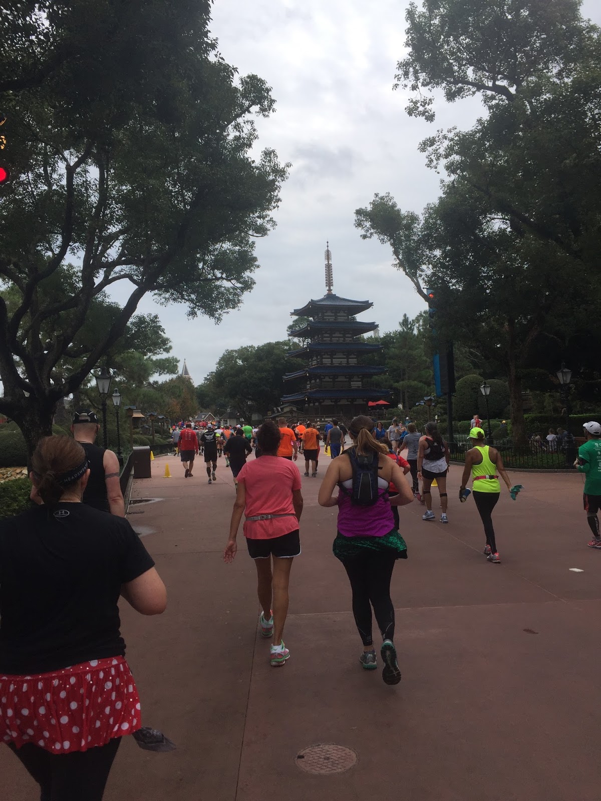 Dopey Challenge Mickey Marathon 2016 Walk Break in Epcot