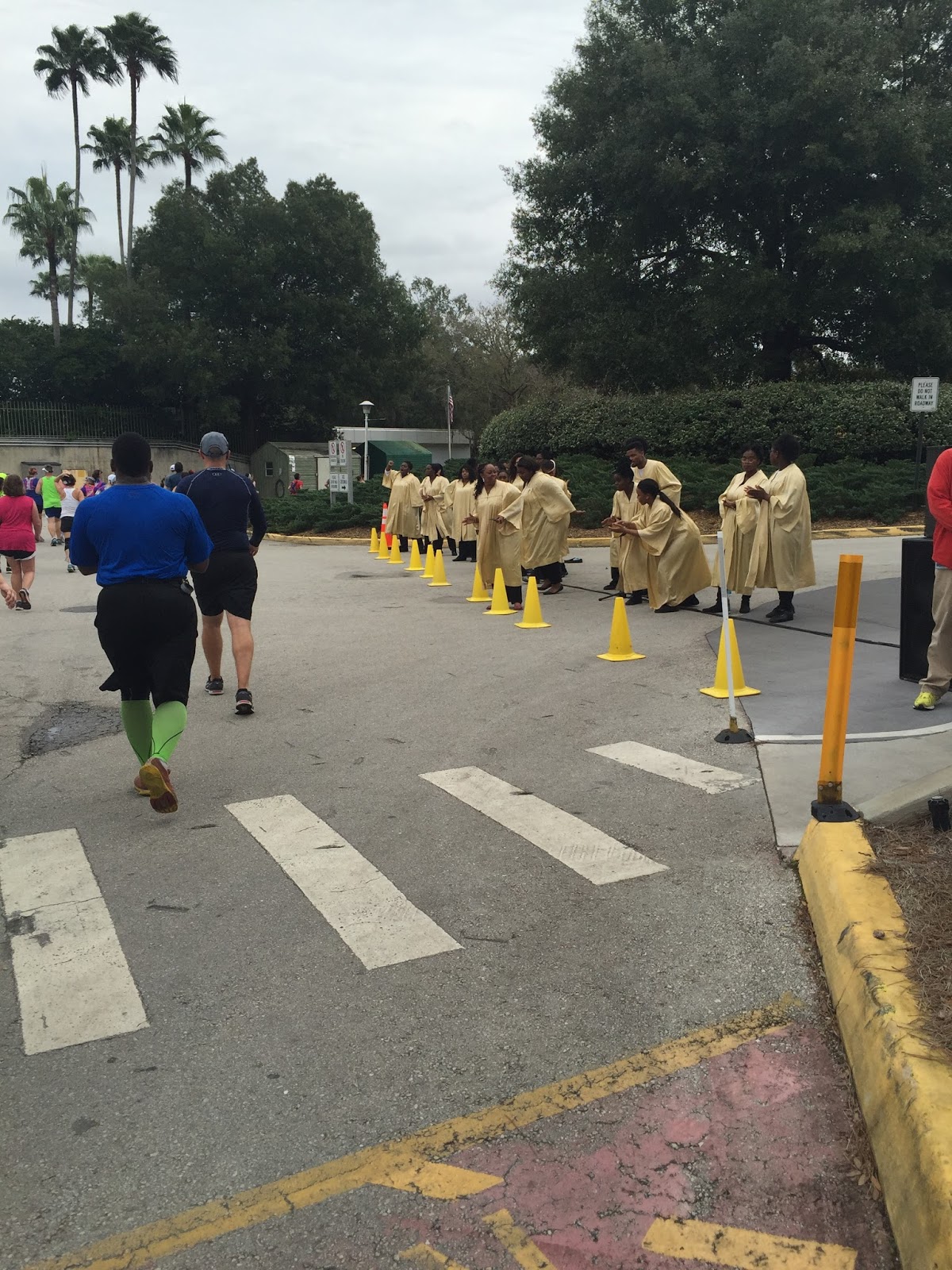 Dopey Challenge Mickey Marathon 2016 Disney's Choir