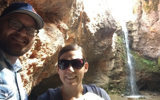 hiking payson grotto falls in the summer