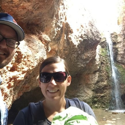 hiking payson grotto falls in the summer